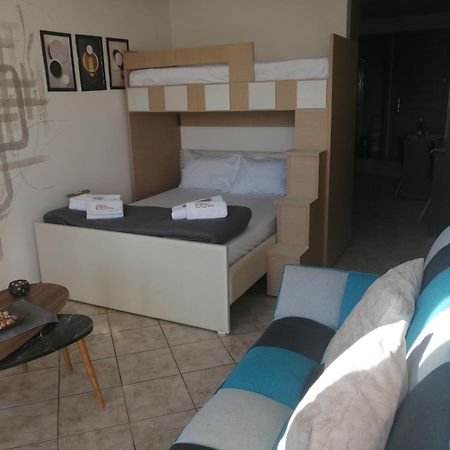 Sunshine Apartment 2 Alexandroúpoli Eksteriør bilde